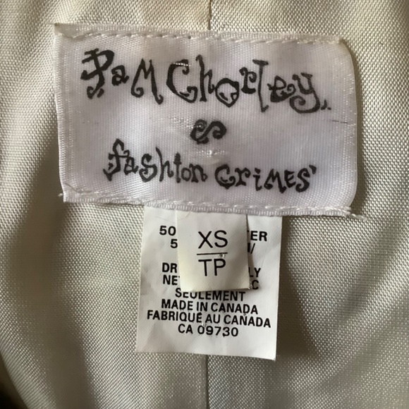 Woman’s jacket - Picture 5 of 6